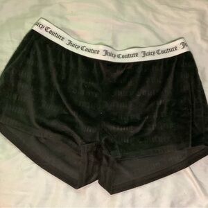 Black XL Juicy Couture Velvet Booty Shorts